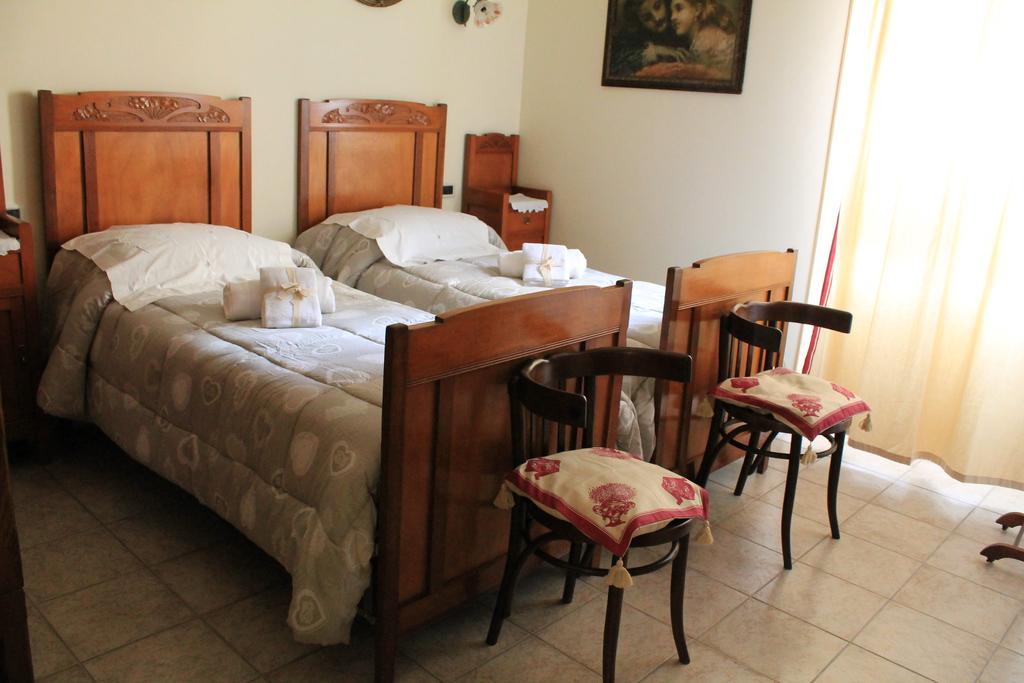 Da Agnese Locazioni Brevi Hotel Cagliari Ruang foto