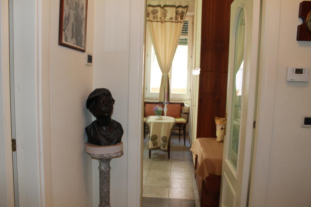 Da Agnese Locazioni Brevi Hotel Cagliari Ruang foto
