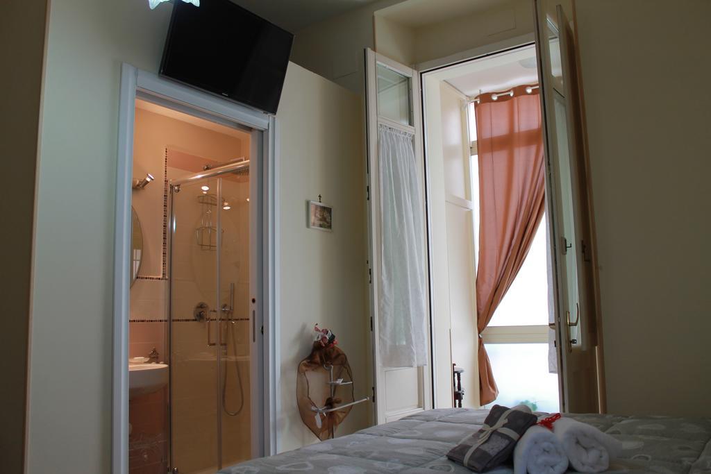 Da Agnese Locazioni Brevi Hotel Cagliari Ruang foto