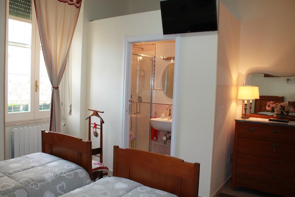 Da Agnese Locazioni Brevi Hotel Cagliari Ruang foto