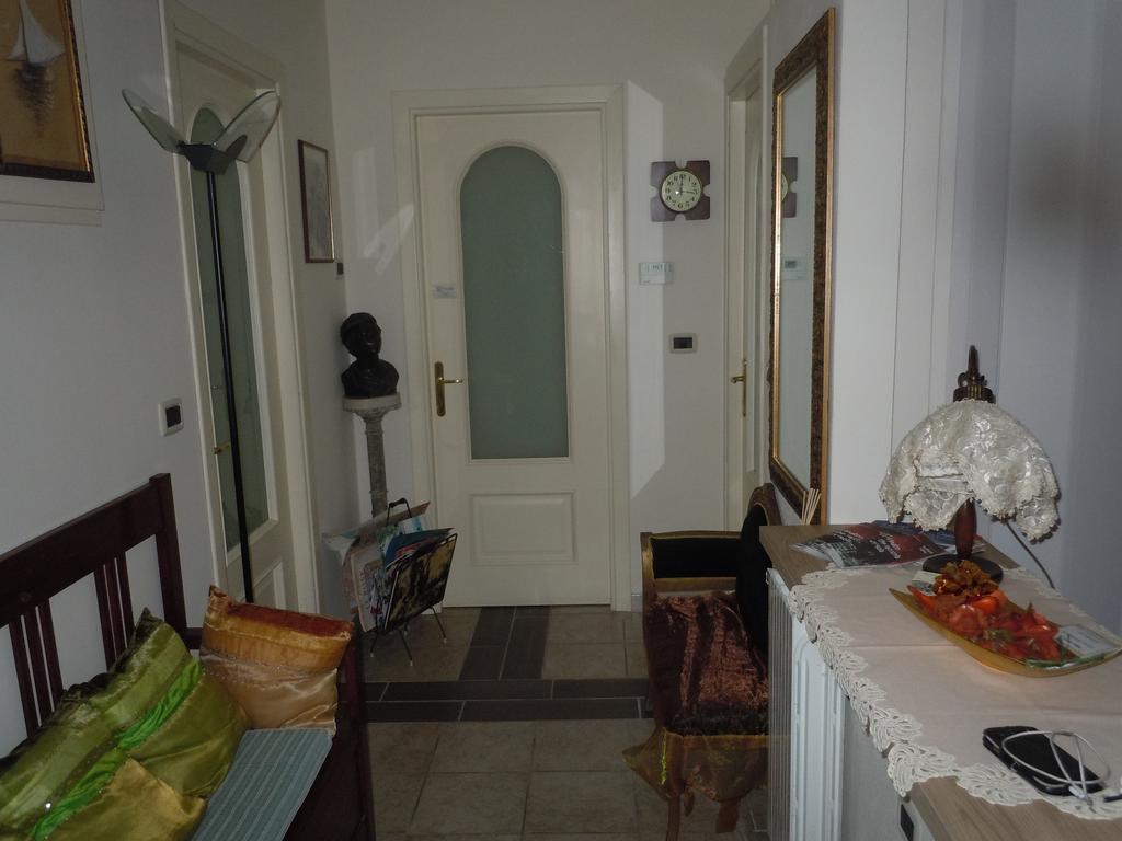 Da Agnese Locazioni Brevi Hotel Cagliari Bagian luar foto