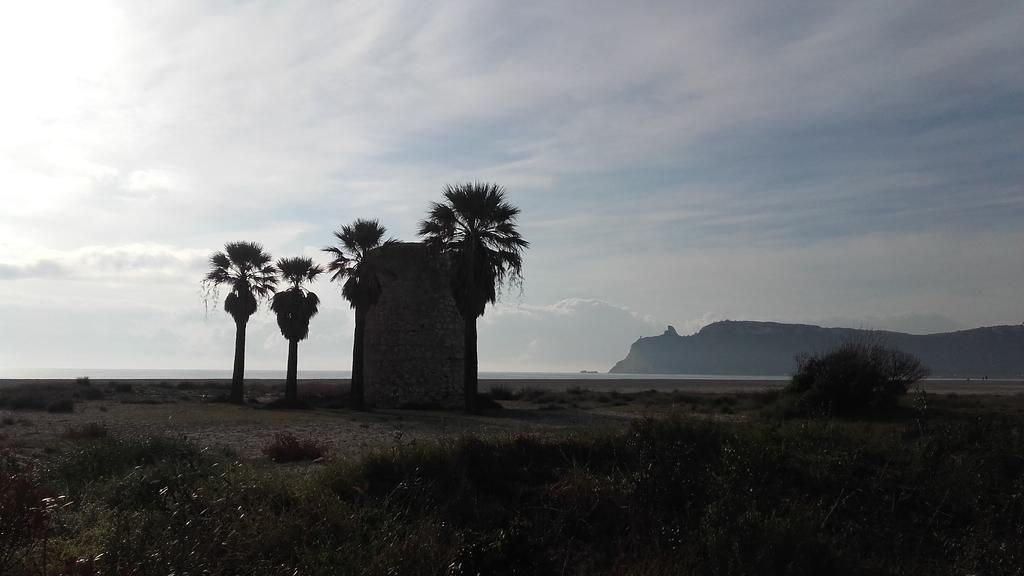 Da Agnese Locazioni Brevi Hotel Cagliari Bagian luar foto