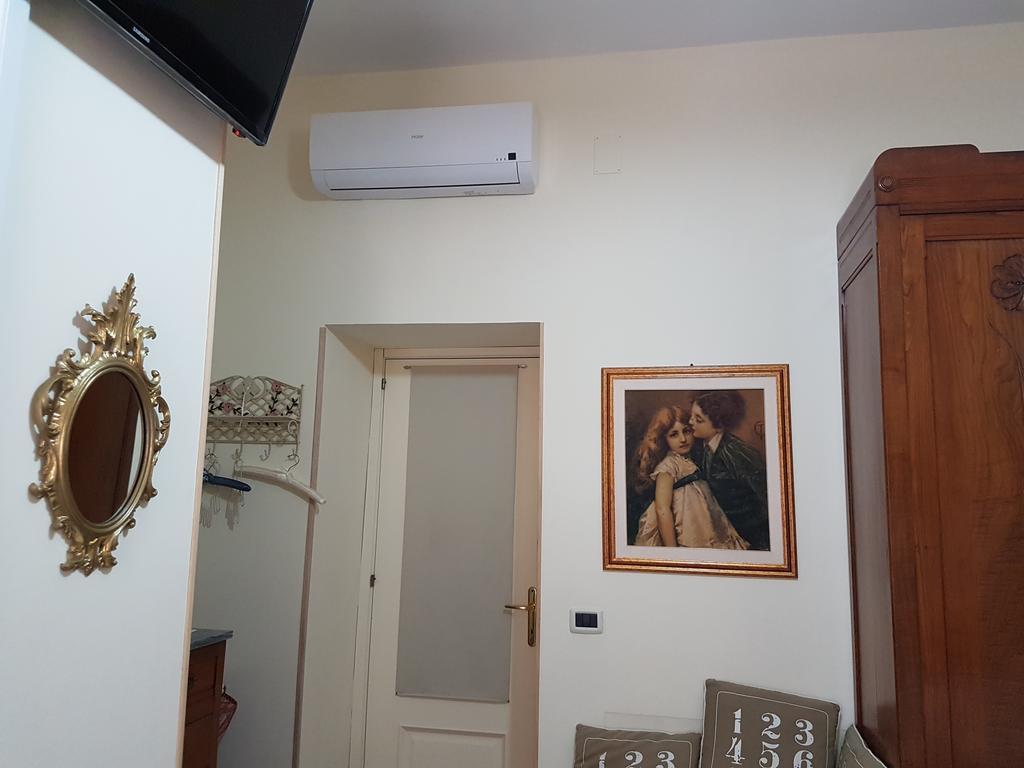 Da Agnese Locazioni Brevi Hotel Cagliari Bagian luar foto