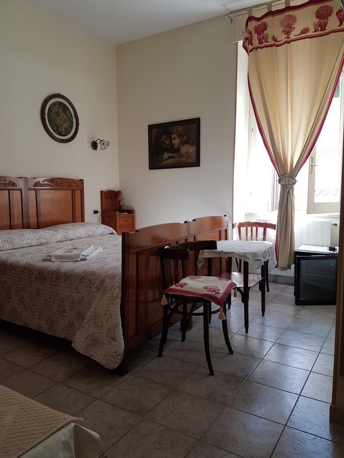 Da Agnese Locazioni Brevi Hotel Cagliari Bagian luar foto